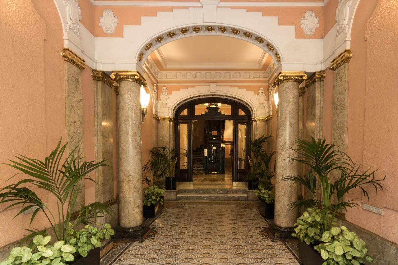 Hostal Santillan Madrid Ngoại thất bức ảnh